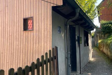 Mini-Haus in Hanglage für Paare und Alleinstehende