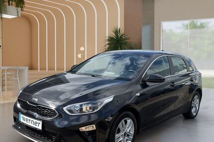 Kia ceed / Ceed 82.989 km 17.780 &euro; Bremerhaven 27568