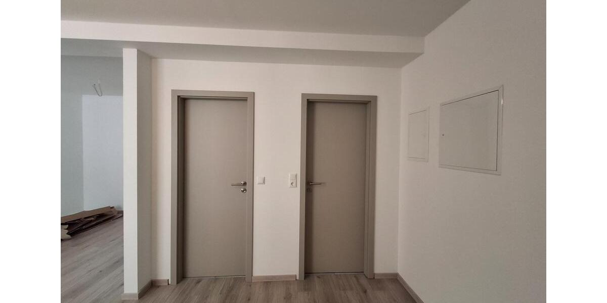 Kernsanierte Gewerbeeinheit in attraktiver Lage zimmer