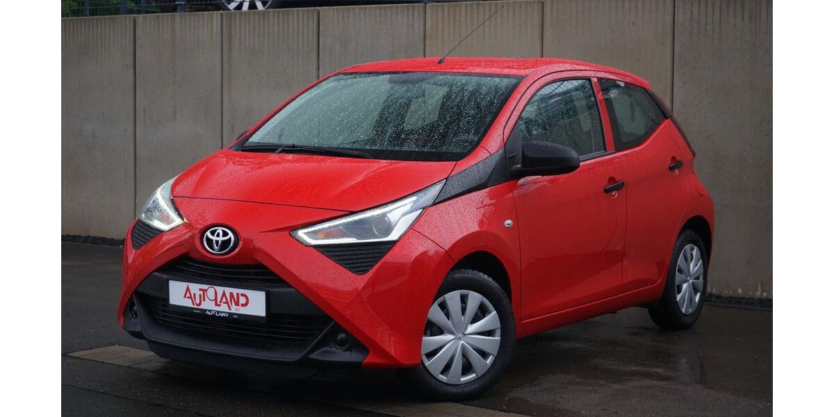 Toyota Aygo (X) 59.859 km 11.990 &euro; Gera 07546