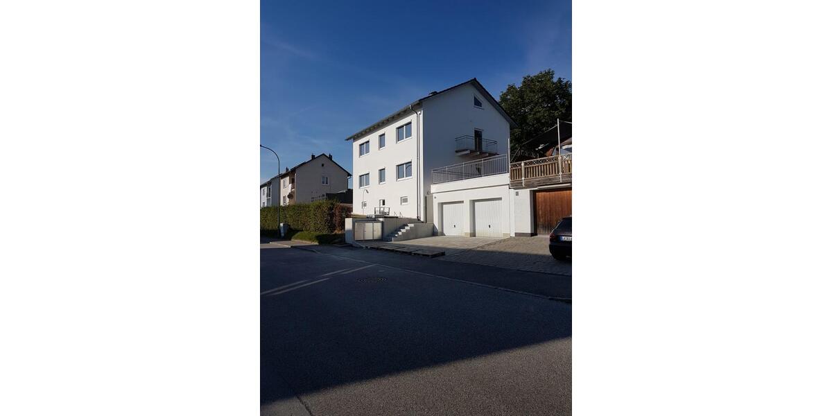 Etagenwohnung Vilsbiburg - 3 Zimmer, 74 m&sup2;, 720&euro; | Angebot:25537204