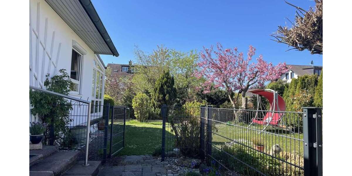 Einfamilienhaus Pforzen - 7 Zimmer, 190 m&sup2;, 585.000&euro; | Angebot:26032577