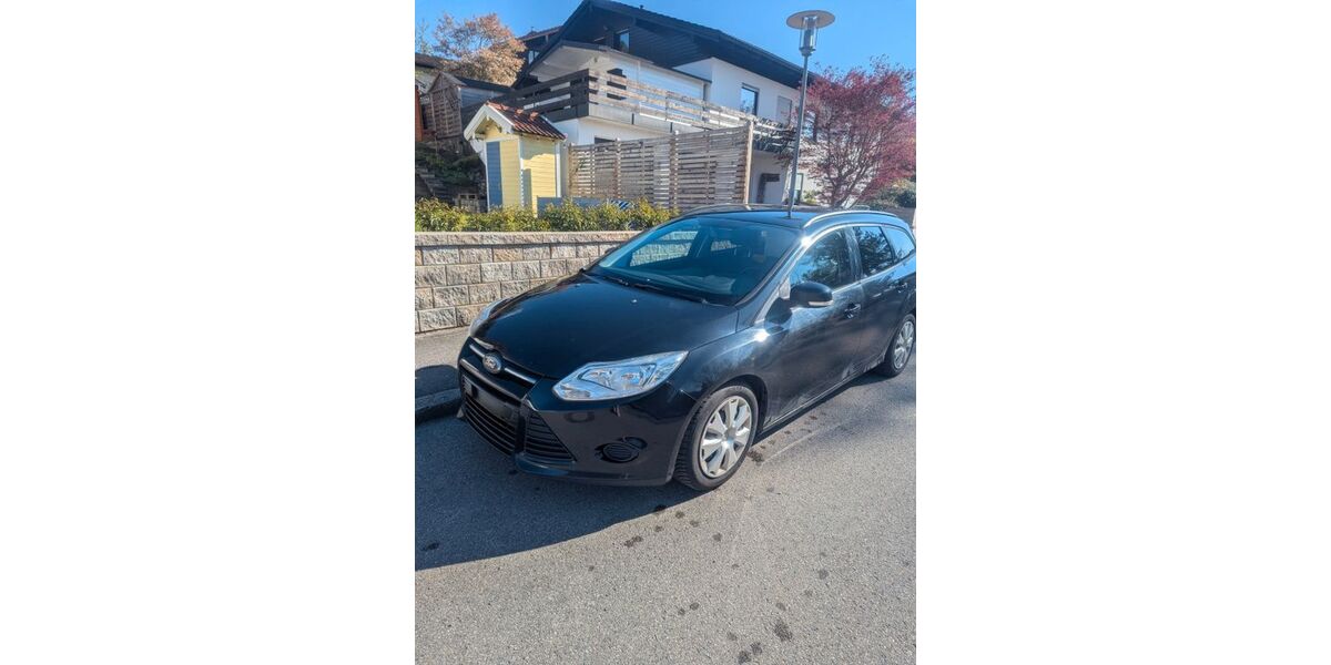 Ford Focus 265.500 km 2.500 &euro; Traunwalchen 83374