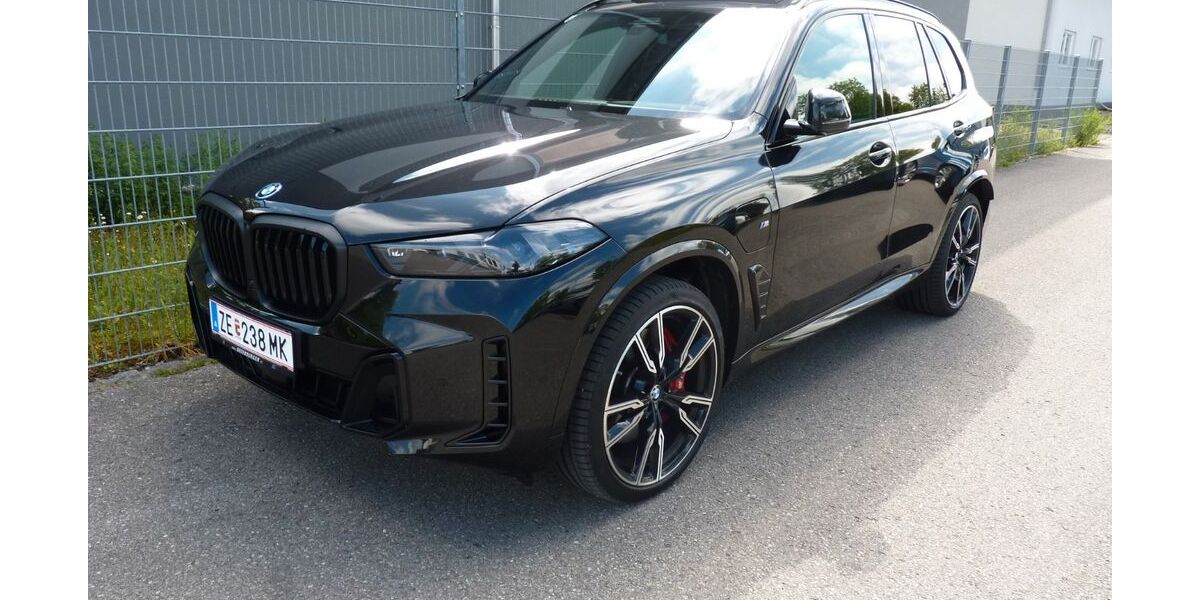 BMW X5 10.900 km 97.995 &euro; Freilassing 83395