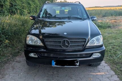 Mercedes-Benz ML 270 262.000 km 5.800 &euro; Haßfurt 97437