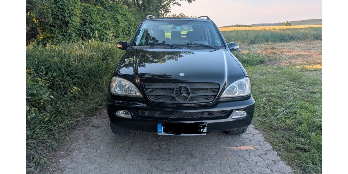 Mercedes-Benz ML 270 262.000 km 5.800 &euro; Haßfurt 97437