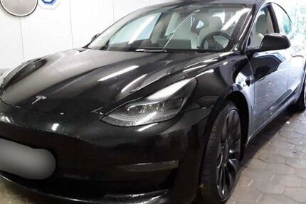 Tesla Model 3 51.888 km 31.980 &euro; Waldfeucht 52525