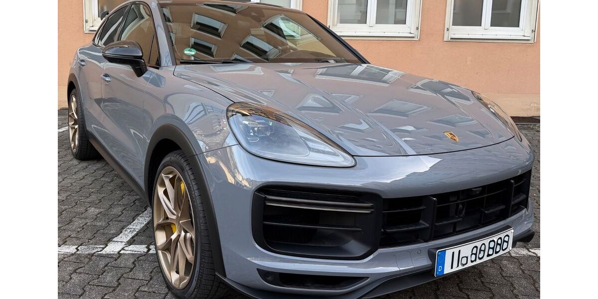 Porsche Cayenne 38.000 km 157.000 &euro; Grasbrunn 85630