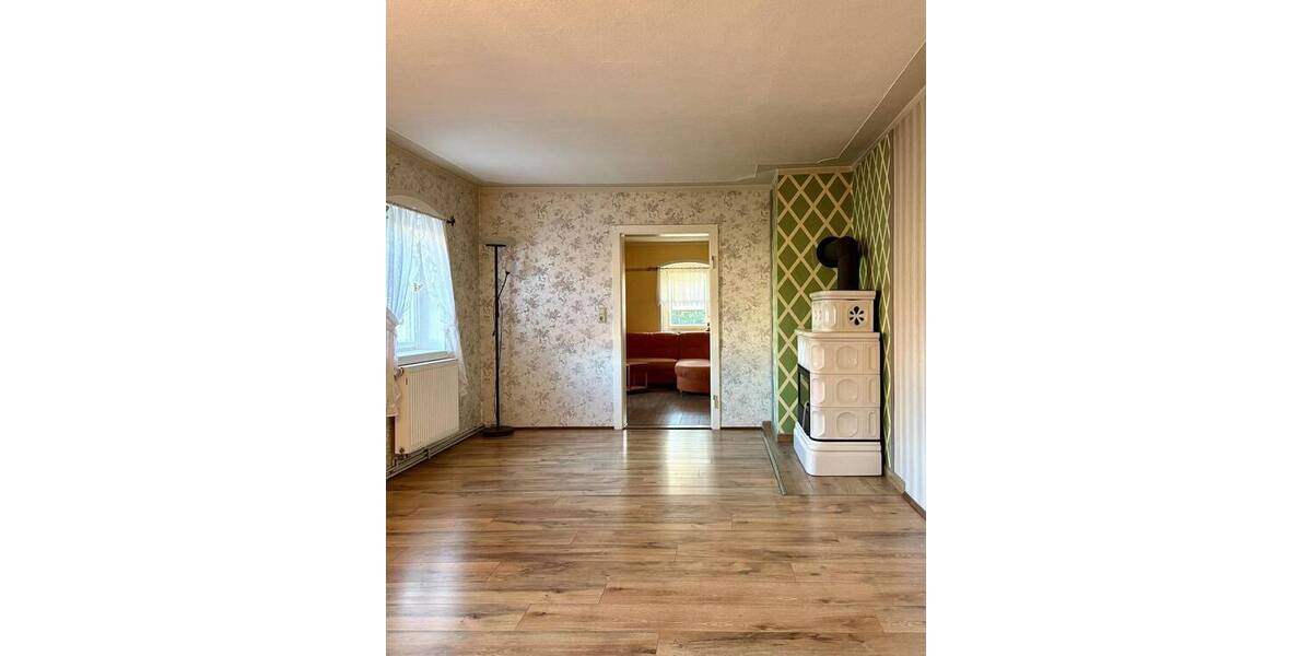 Einfamilienhaus Hähnichen - 4 Zimmer, 110 m&sup2;, 119.000&euro; | Angebot:25909355