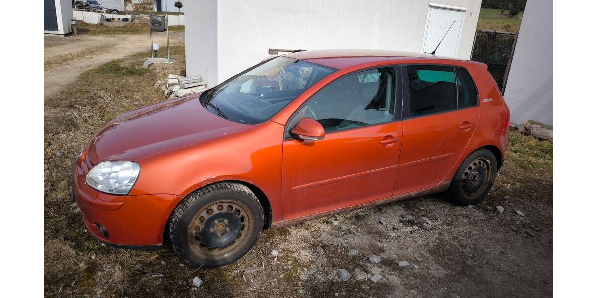 VW Golf 195.000 km 1.300 &euro; Neunburg vorm Wald 92431
