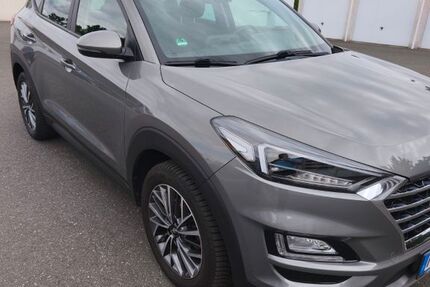 Hyundai TUCSON 47.000 km 16.990 &euro; Nürnberg 90480