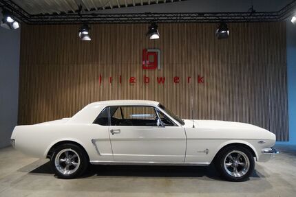 Ford Mustang 29.000 km 37.941 &euro; Duisburg 47228