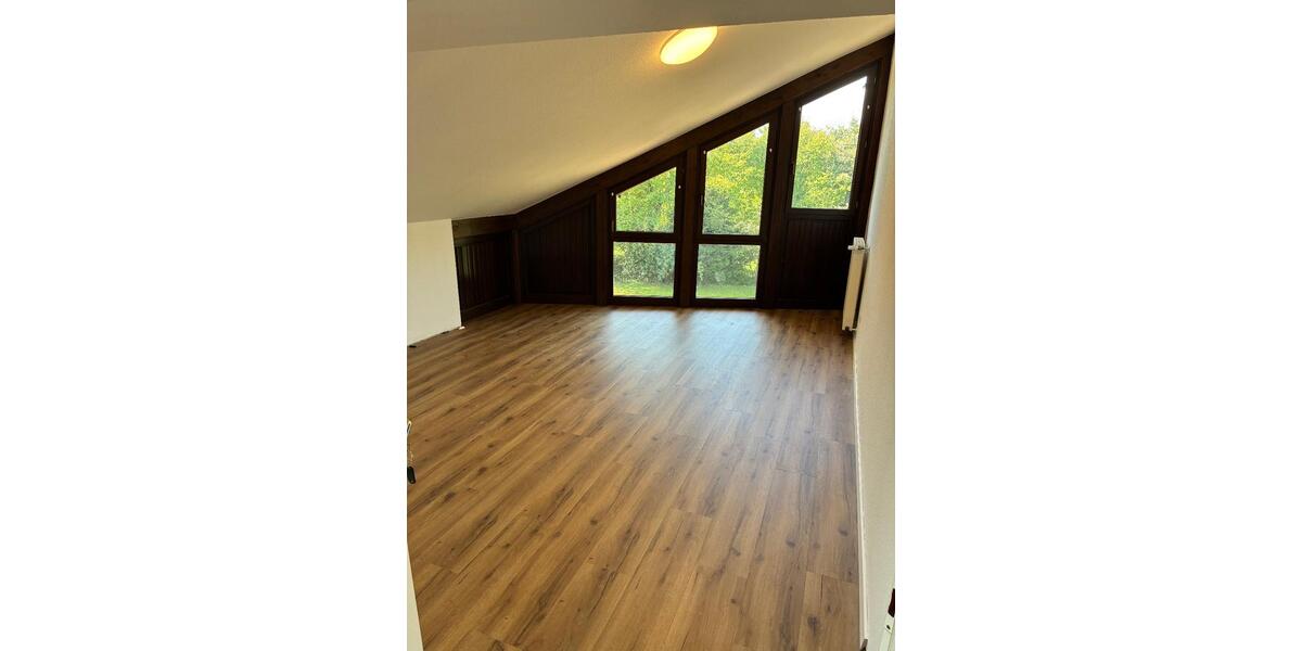 Doppelhaushälfte Quakenbrück - 7 Zimmer, 195 m&sup2;, 1.400&euro; | Angebot:26335855