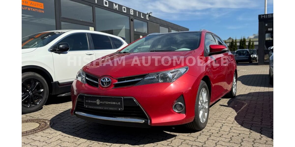 Toyota Auris 219.970 km 7.789 &euro; Neumünster 24536