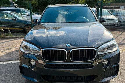 BMW X5 163.000 km 25.800 &euro; Essen 45359