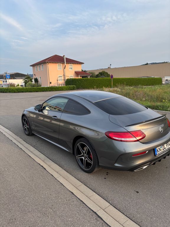Mercedes-Benz C 250 150.000 km 21.900 € Rielasingen 78239