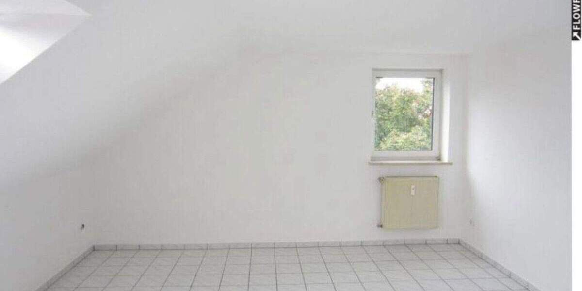 Gepflegte 1-Zimmer Dachgeschoss Appartement mit Küche in Augsburg Oberhausen 1 zimmer