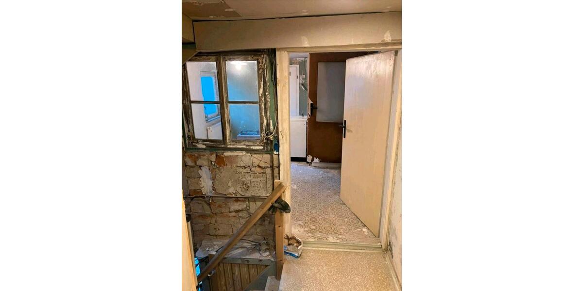 Reihenhaus Oschatz - 9 Zimmer, 200 m&sup2;, 39.500&euro; | Angebot:27006215