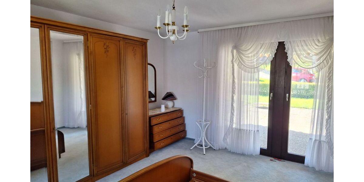 Freistehendes Einfamilienhaus mit 6 Zimmern in Biedenkopf-Wallau - Einfamilienhaus Biedenkopf-Wallau Wallau | Angebot:27092690