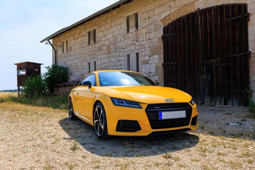 TT