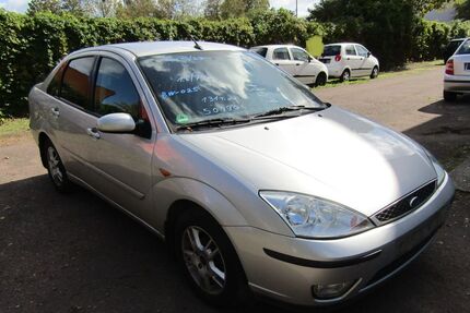 Ford Focus 129.997 km 990 &euro; Halle 06130