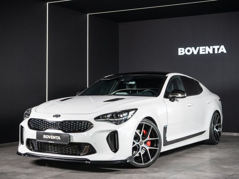 Kia Stinger 80.903 km 29.850 € Rosenfeld 72348