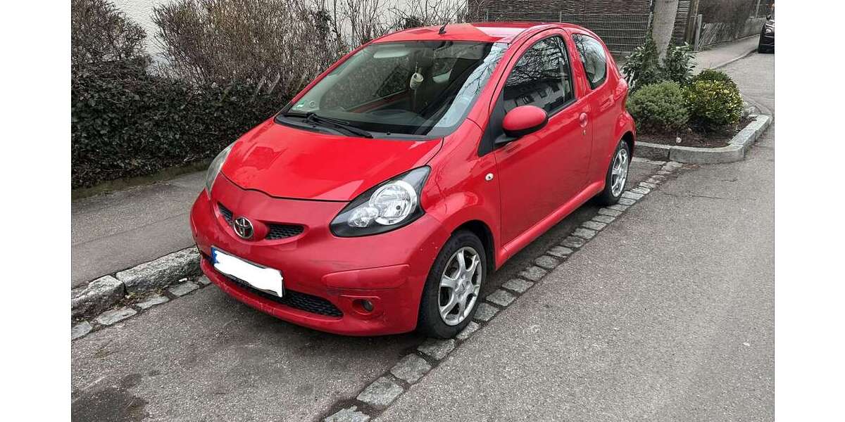 Daihatsu Charade 185.000 km 1.490 &euro; Korntal-Münchingen 70825