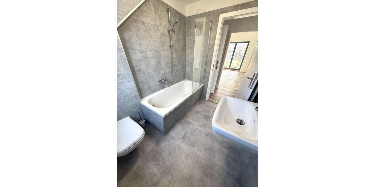 Dachgeschoßwohnung Magdeburg - 1 Zimmer, 52 m&sup2;, 569&euro; | Angebot:25483372