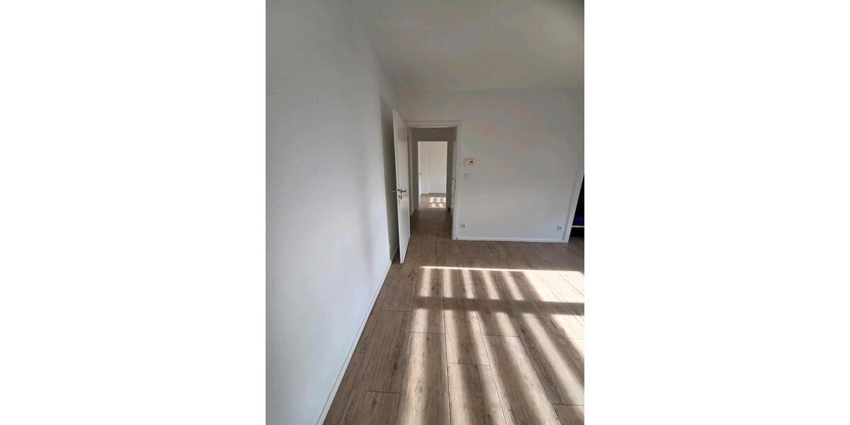 Etagenwohnung Hilden Forstbach - 2 Zimmer, 38 m&sup2;, 140.000&euro; | Angebot:26942442