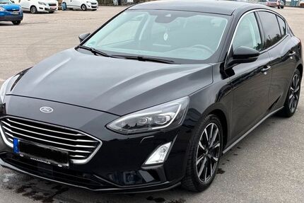 Ford Focus 90.101 km 15.990 &euro; Jettingen Scheppach 89343