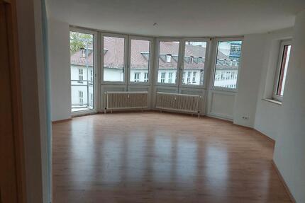 Wohnung 64m² Kassel Lutherstraße + Garagenplatz