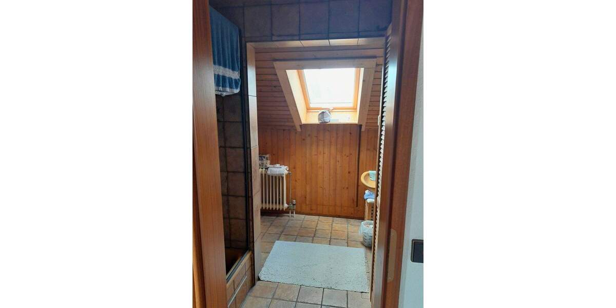 Reihenendhaus Stuttgart Möhringen - 8 Zimmer, 200 m&sup2;, 900.000&euro; | Angebot:24724347