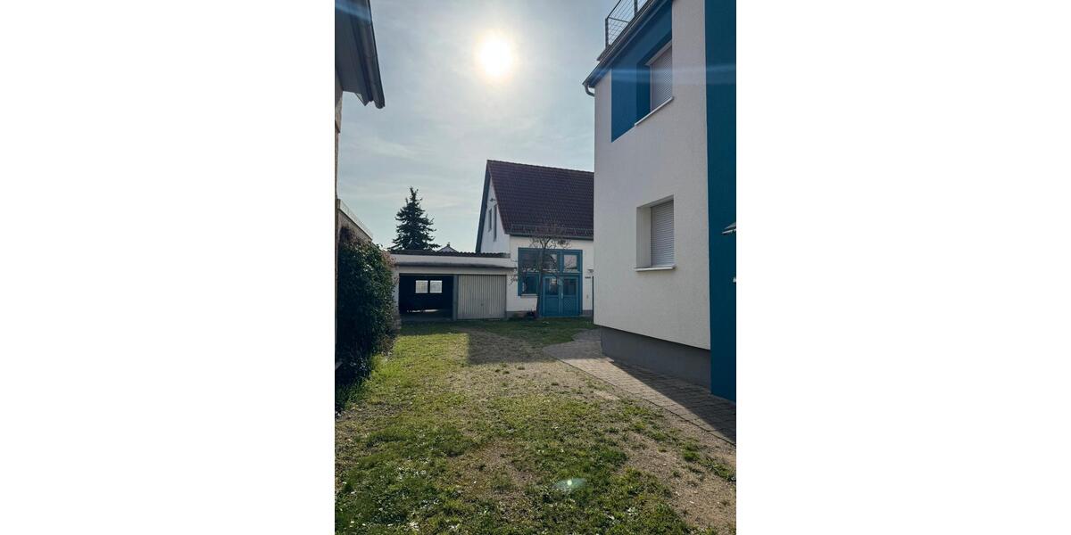 Einfamilienhaus Einhausen - 7 Zimmer, 186 m&sup2;, 2.000&euro; | Angebot:26339628