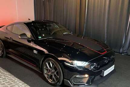 Ford Mustang 52.900 km 48.900 &euro; Schapen 48480