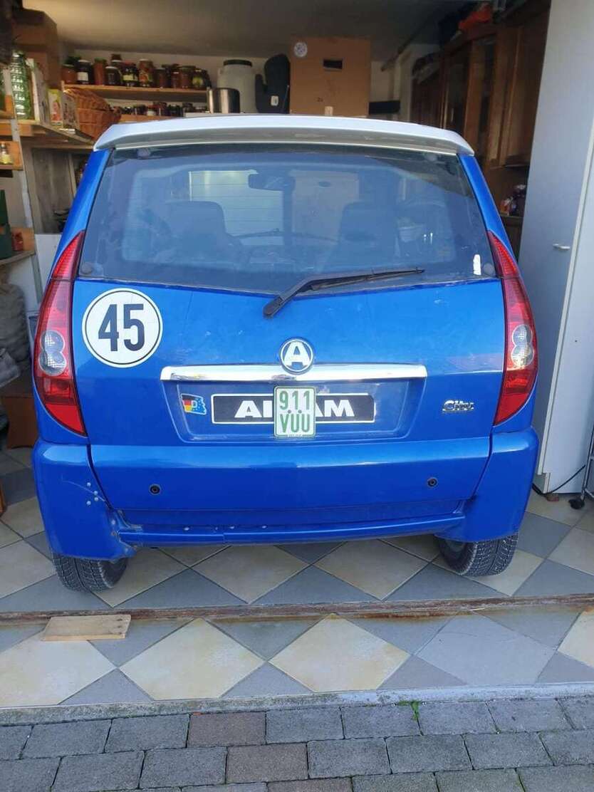 Aixam City 31.800 km 5.290 € Münsingen 72525