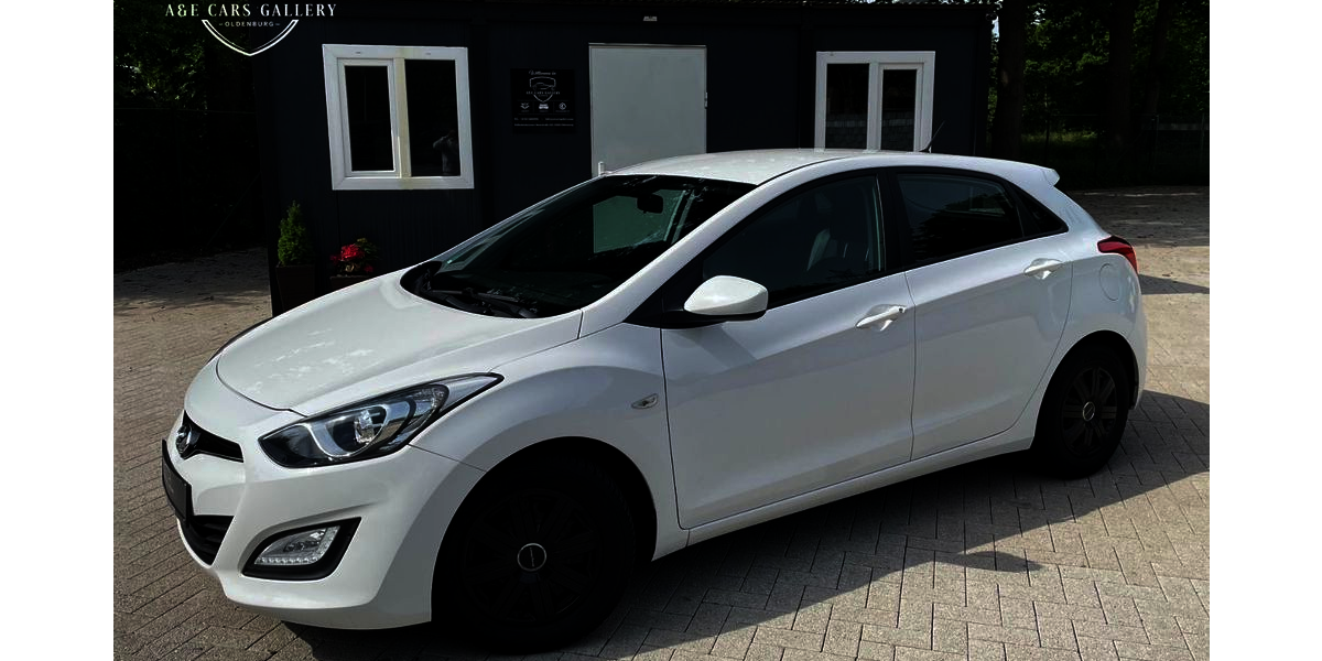 Hyundai i30 107.950 km 6.899 &euro; Oldenburg 26125