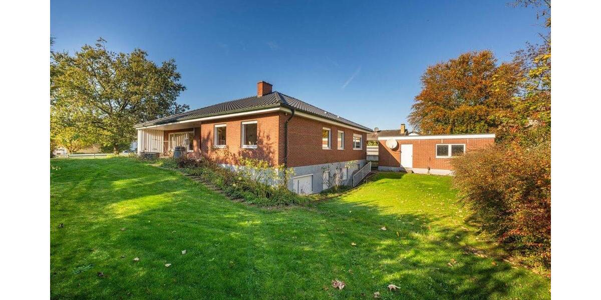 **Bungalow mit großem Grundstück+ Ausbaupotenzial** 6 zimmer