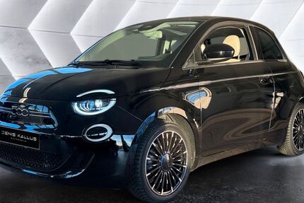 Fiat 500e 26.405 km 21.900 &euro; Trossingen 78647