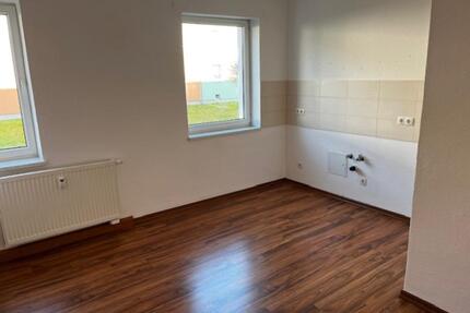 Schöne kleine 2-Zimmer Wohnung mit Balkon in ruhiger Wohnlage ideal für Single