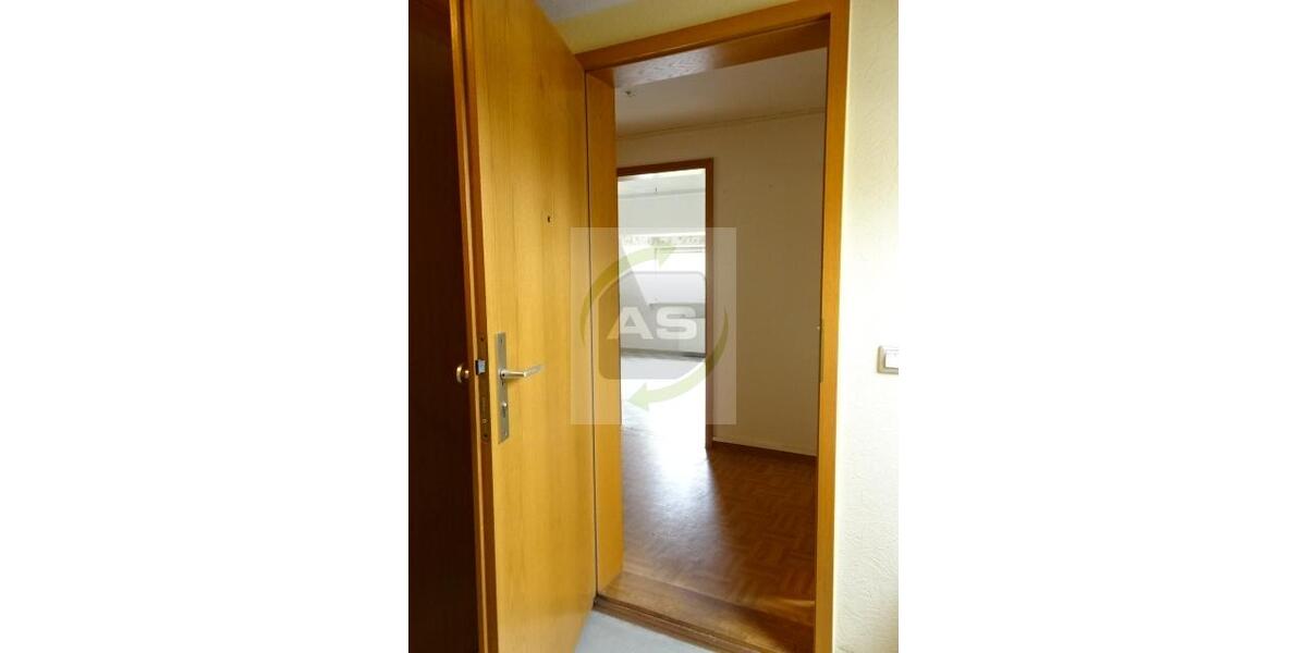 Dachgeschoßwohnung Wilkau-Haßlau Haßlau - 3 Zimmer, 50 m&sup2;, 349&euro; | Angebot:26134443
