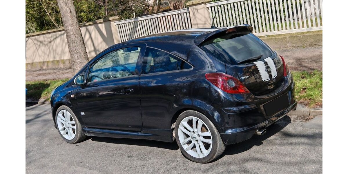 Opel Corsa 118.000 km 3.250 &euro; Dresden 01309