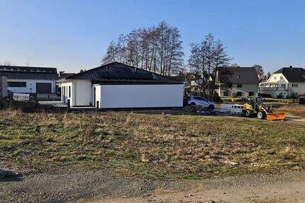 Letztes wieder frei werdendes Grundstück im Baugebiet Offenbergblick! Ohne Provision, ohne Bauzwang! zimmer