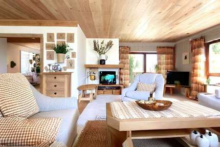 Haus Mühlacker - 7 Zimmer, 210 m&sup2;, 499.000&euro; | Angebot:24899878