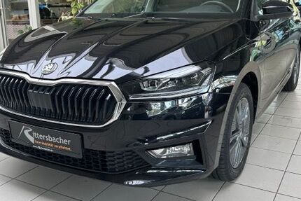 Skoda Fabia 9.879 km 22.490 &euro; Saarbrücken 66130