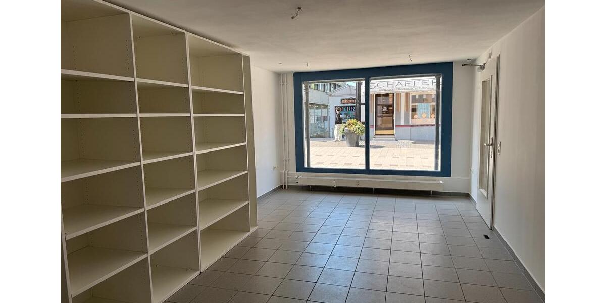 Gewerbeobjekt Detmold Hakedahl - 450&euro; | Angebot:26302437