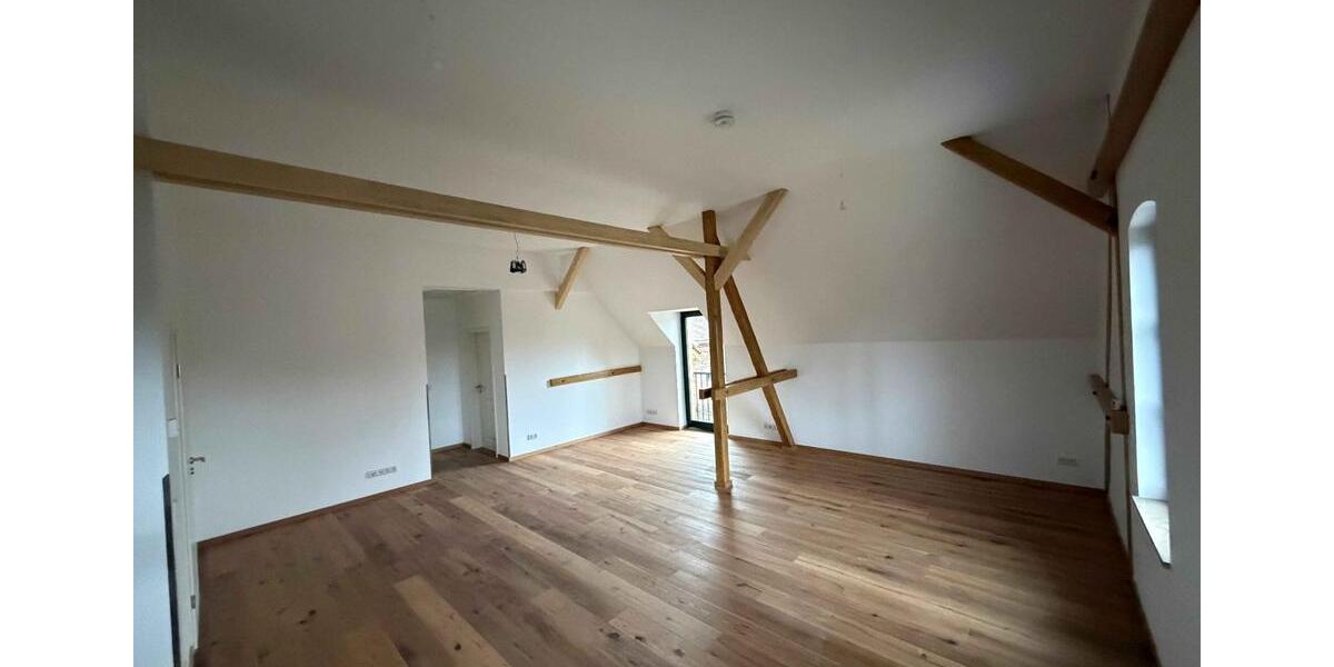 Doppelhaushälfte Leipzig Ost - 5 Zimmer, 135 m&sup2;, 1.755&euro; | Angebot:26317316