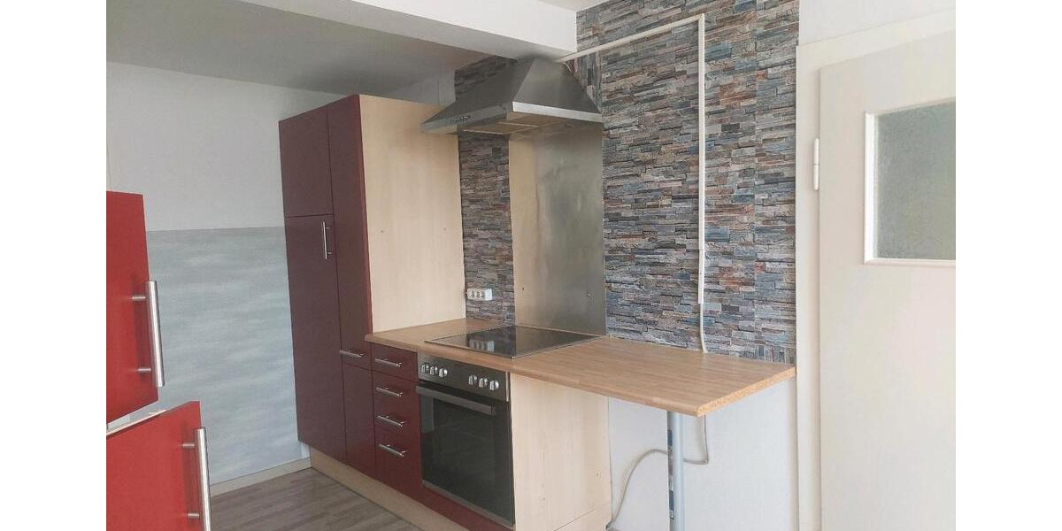 Dachgeschoßwohnung Wunsiedel - 2 Zimmer, 55 m&sup2;, 250&euro; | Angebot:26424228