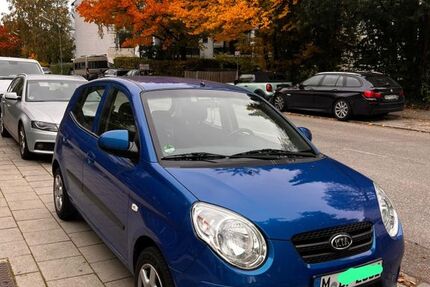 Kia Picanto 117.000 km 3.100 € München 80993