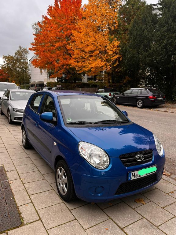 Kia Picanto 117.000 km 3.100 € München 80993