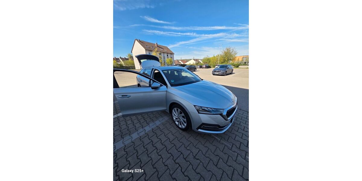 Skoda Octavia 43.000 km 21.600 &euro; Ansbach 91522